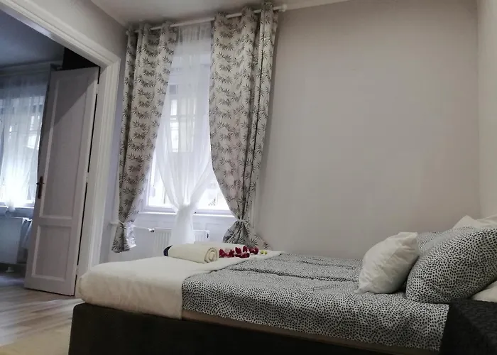 Apartamento Pannonia Center Deluxe Budapest