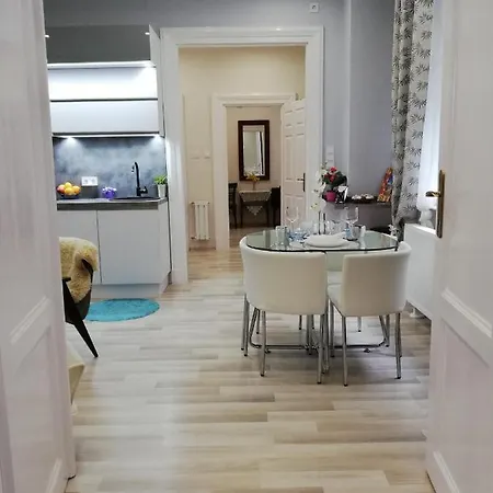 Pannonia Center Deluxe * ブダペスト