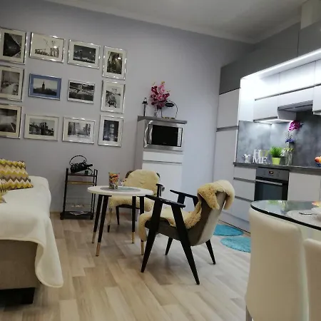아파트 Pannonia Center Deluxe
